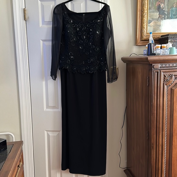Dresses & Skirts - Designer Dress